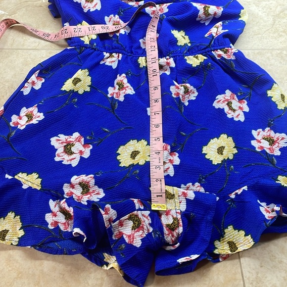 Trixxi Women’s Romper Floral Sleeveless Halter Neckline Short Tie Blue Size S - Picture 7 of 13